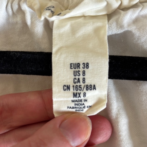 H&M White Peasant Tunic with Tie Neck - Picture 5 of 6